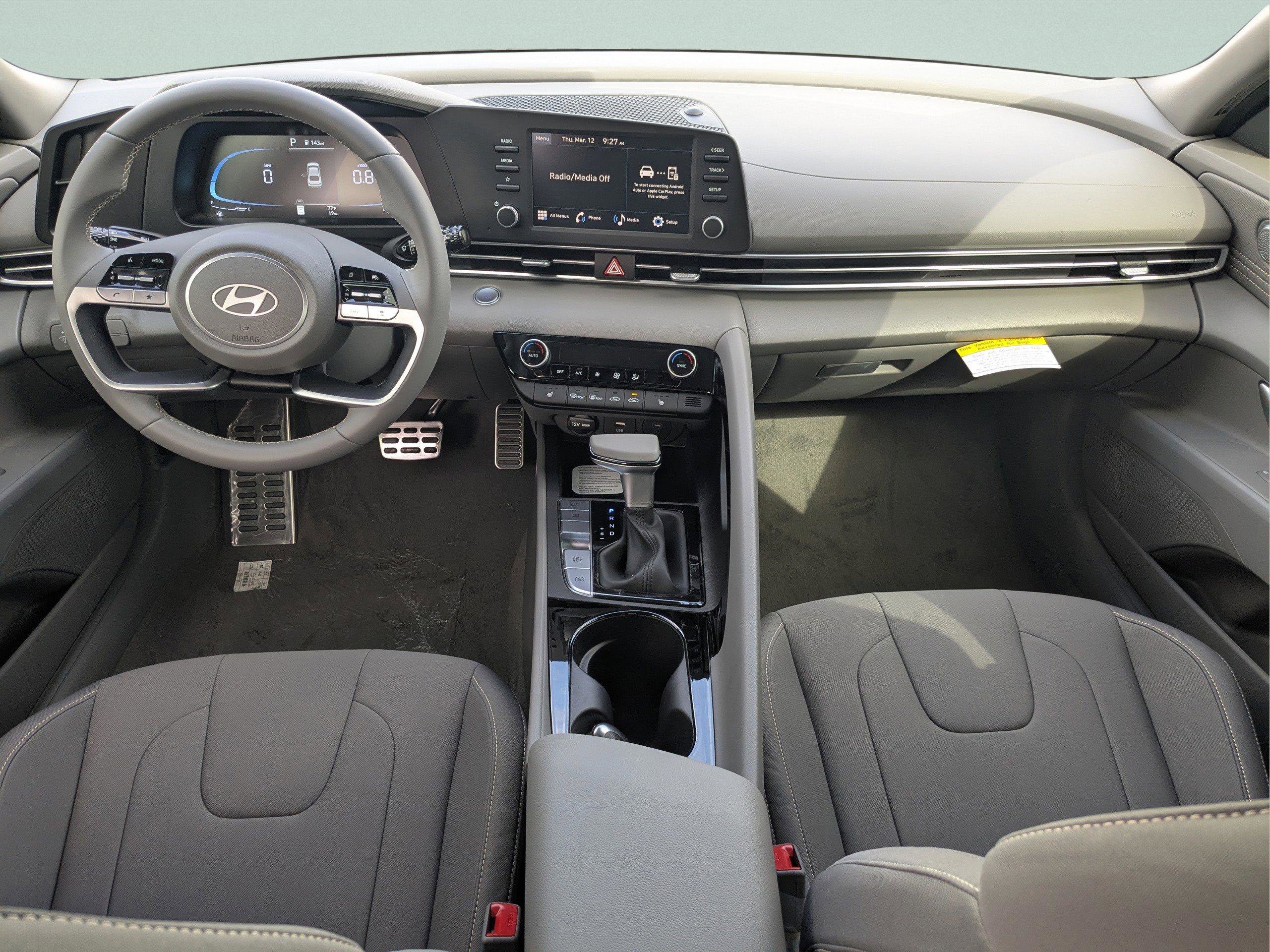 New 2026 Hyundai Elantra SEL Sport image 13