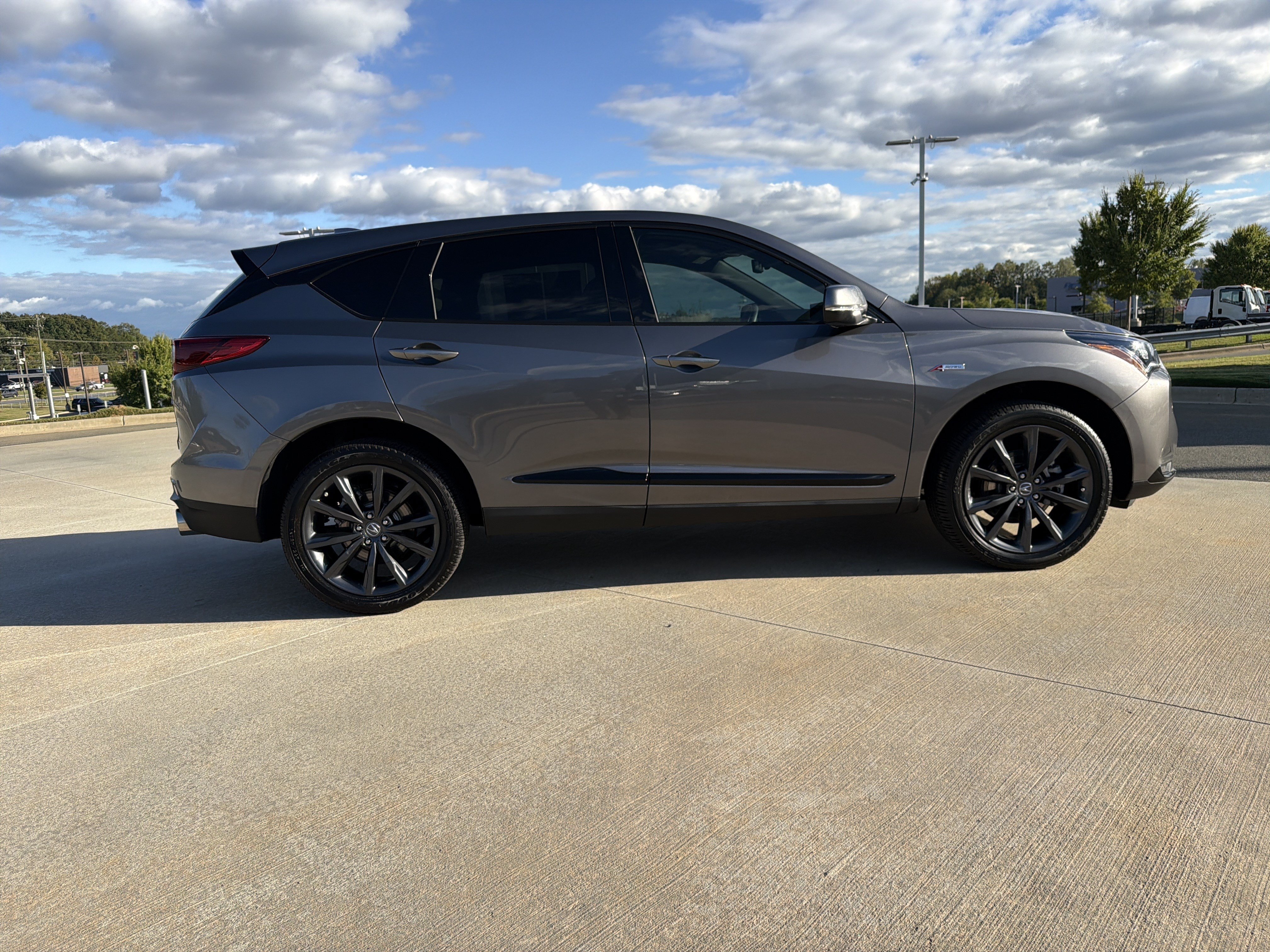 Certified 2026 Acura RDX w/ Advance Package AWD/4WD image 12