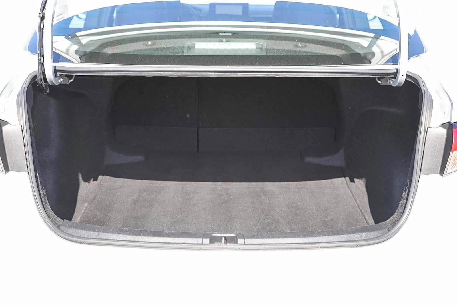 Used 2023 Toyota Corolla LE image 25