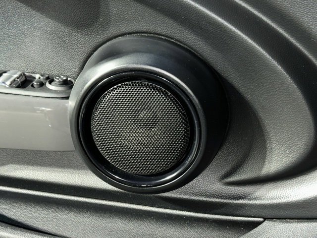 Used 2015 MINI Cooper 2-Door Hardtop image 37