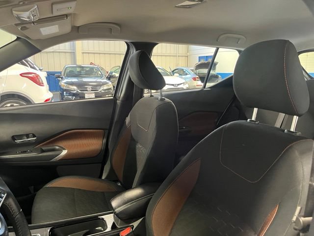Used 2024 Nissan Kicks SR FWD image 23