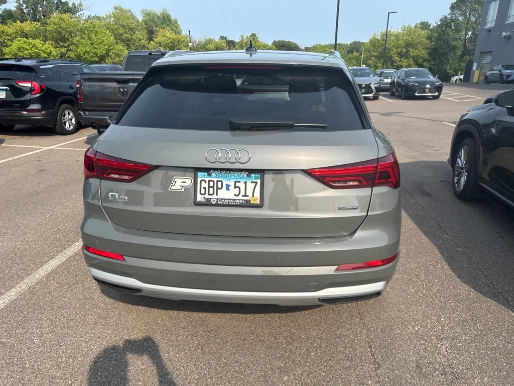Used 2020 Audi Q3 2.0T Premium w/ Convenience Package AWD/4WD image 11