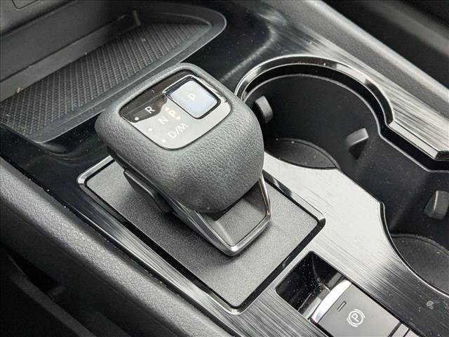 Used 2022 Nissan Rogue SV image 12