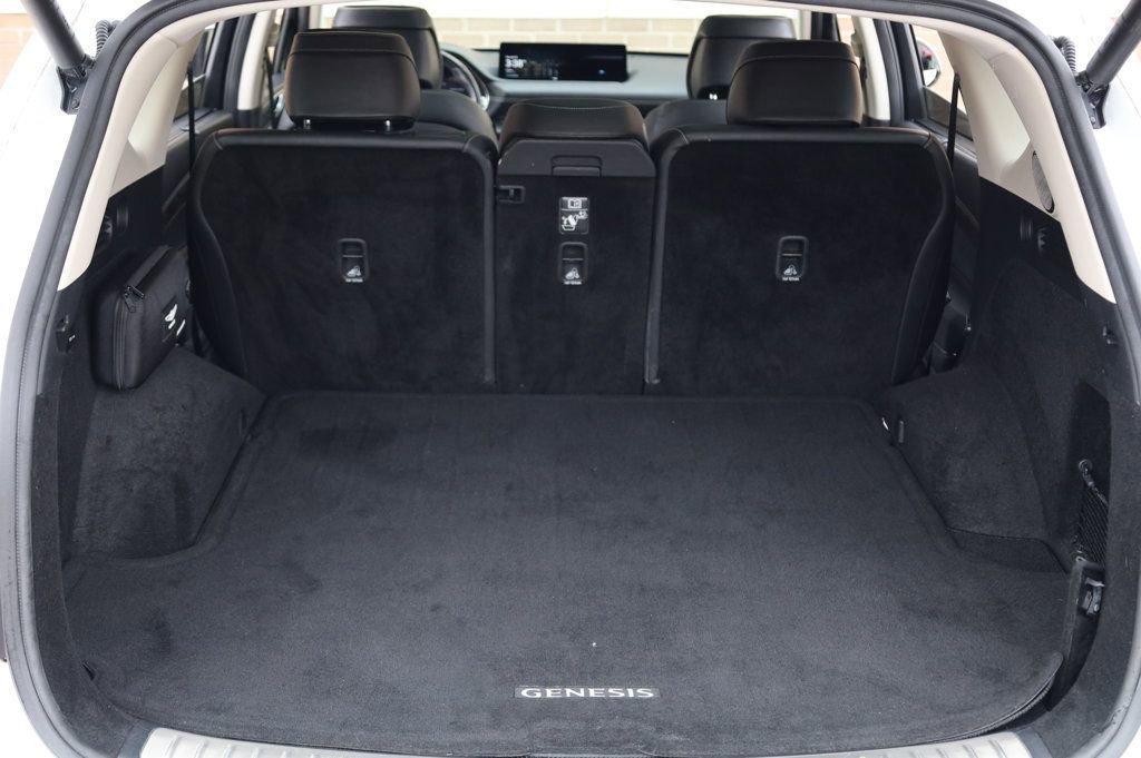 Used 2022 Genesis GV80 3.5T w/ Advanced Package 06 image 10