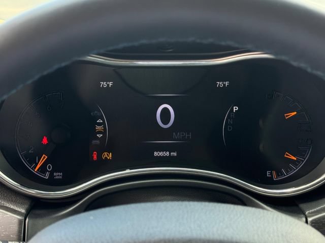 Used 2018 Jeep Grand Cherokee Laredo AWD/4WD image 19