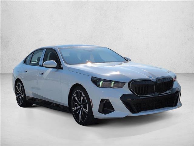 New 2027 BMW 550e xDrive w/ Premium Package AWD/4WD image 7