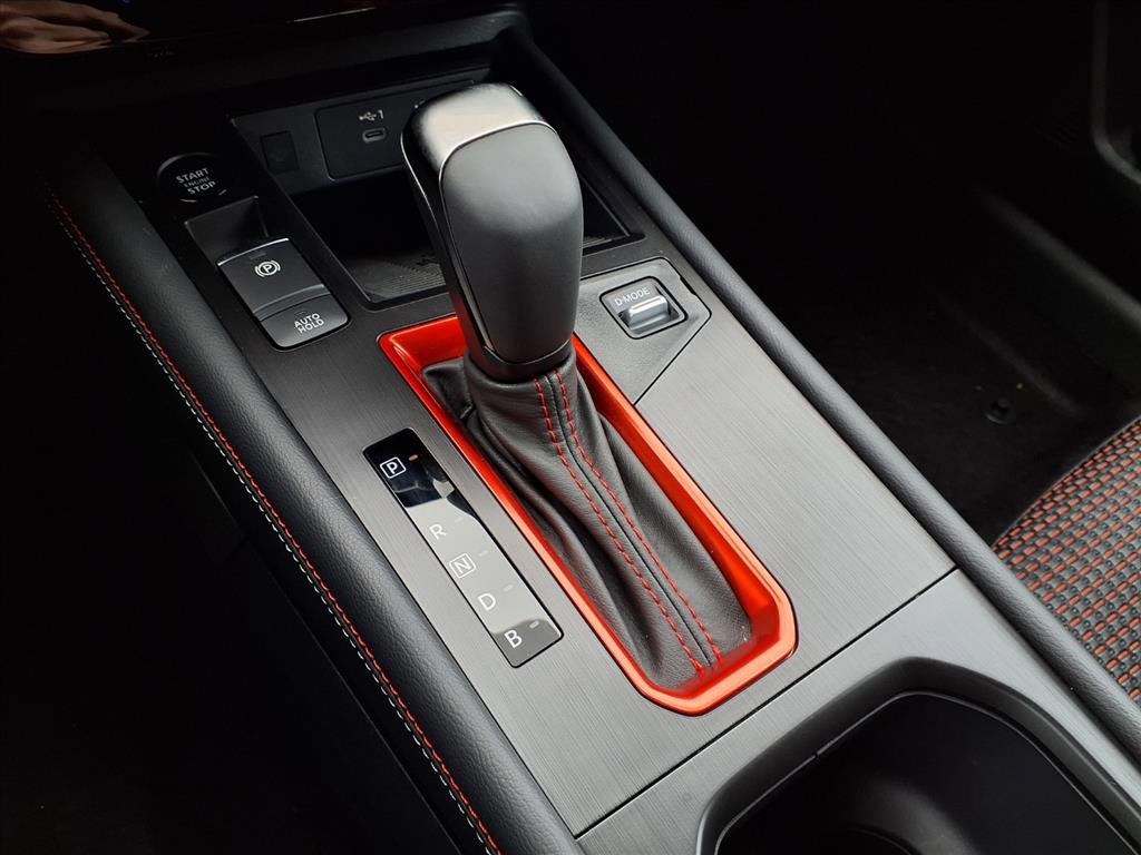 New 2026 Nissan Kicks SR w/ Cold Weather Package image 25