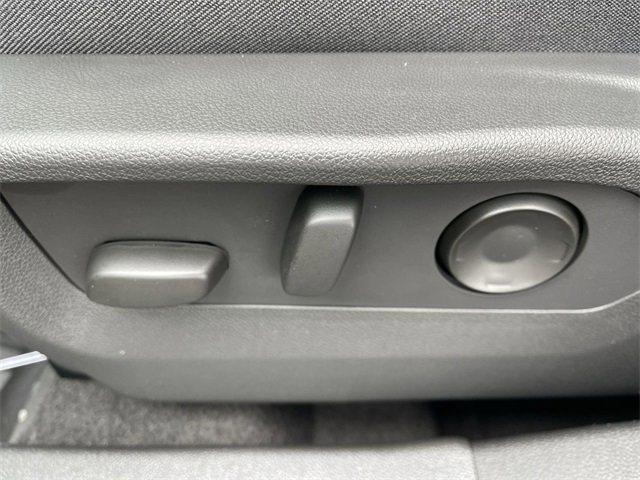 New 2026 Buick Envision Sport Touring image 12