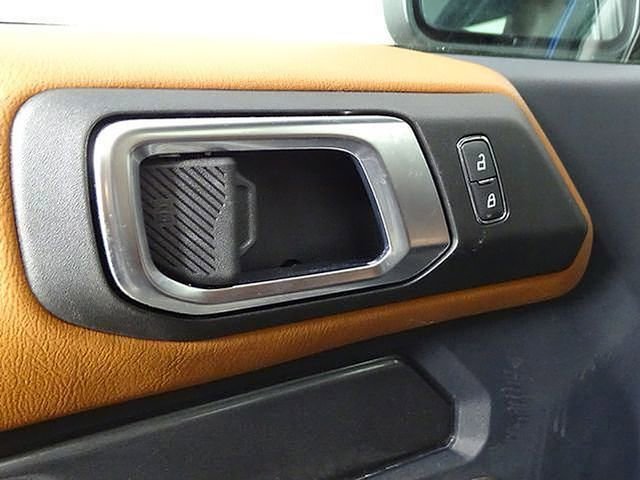 Used 2022 Ford Bronco Outer Banks image 17