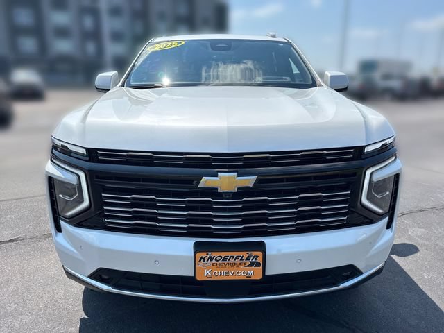 Used 2025 Chevrolet Tahoe High Country AWD/4WD image 8
