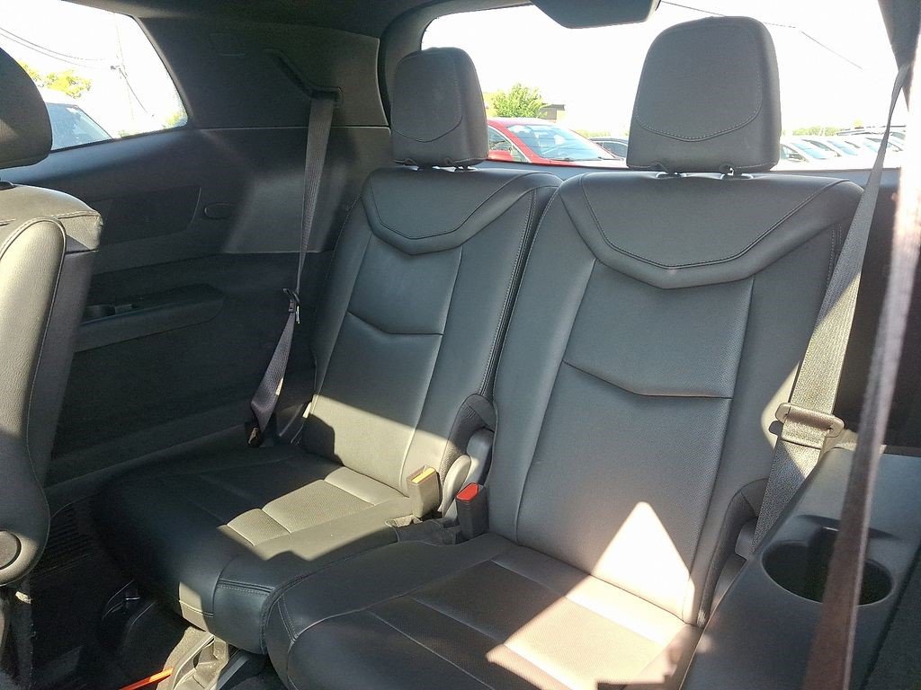 Certified 2024 Cadillac XT6 Sport w/ LPO, Floor Liner Package AWD/4WD image 11