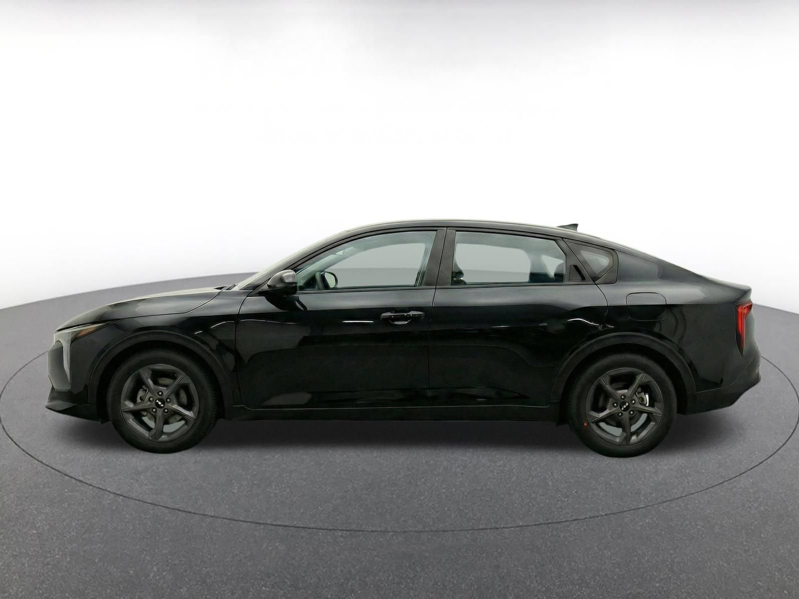 Used 2025 Kia K4 FWD image 5
