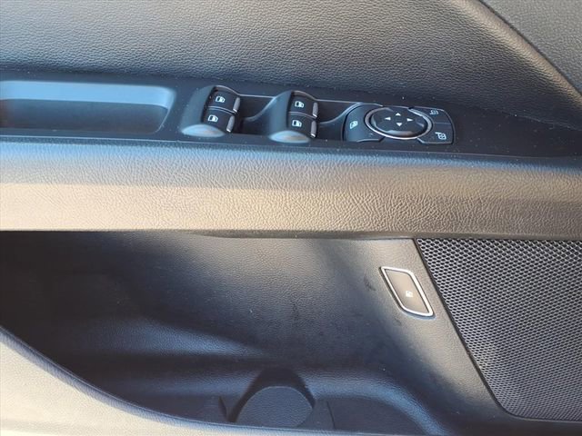 Used 2020 Ford Fusion SEL image 27