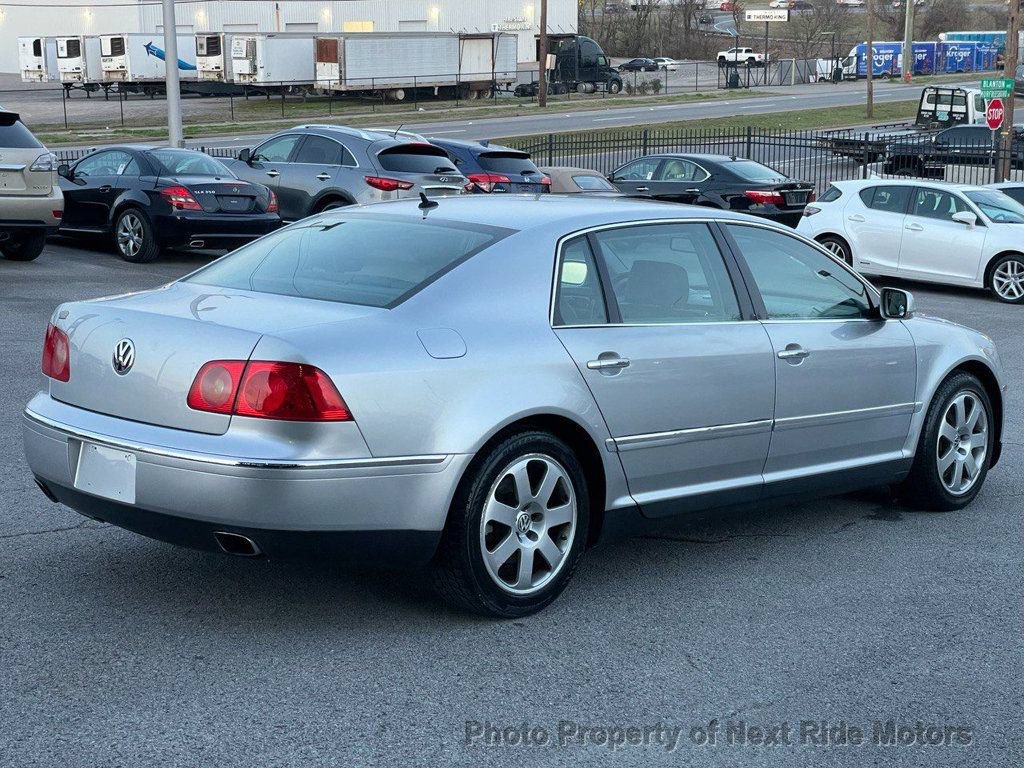 Used 2004 Volkswagen Phaeton V8 AWD/4WD image 6