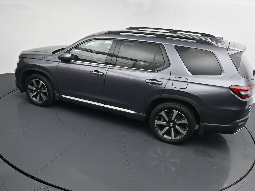 Used 2023 Honda Pilot Elite image 13