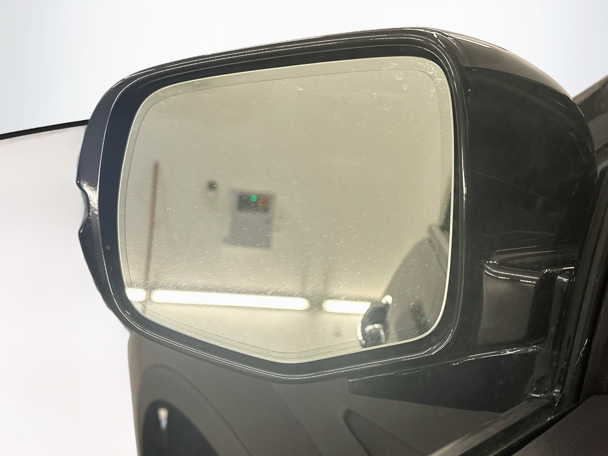 Used 2025 Honda Passport Black Edition image 16