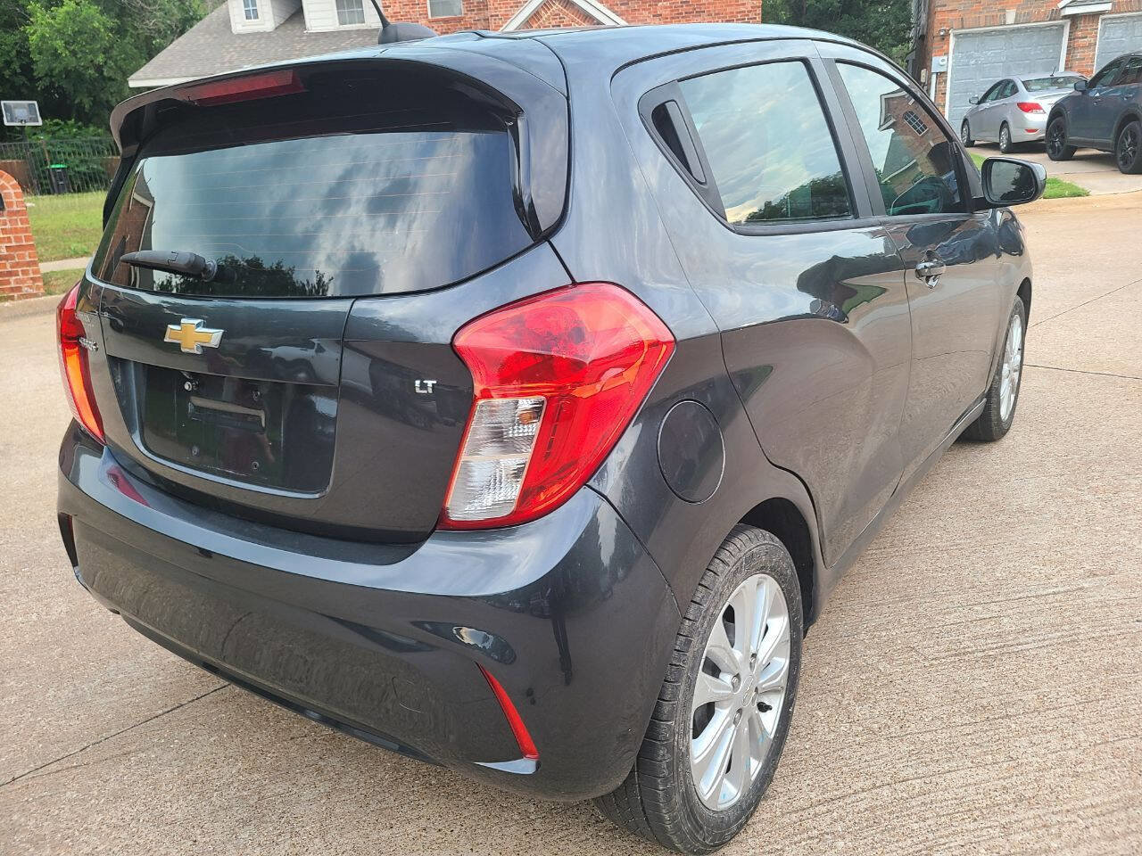 Used 2018 Chevrolet Spark LT image 10