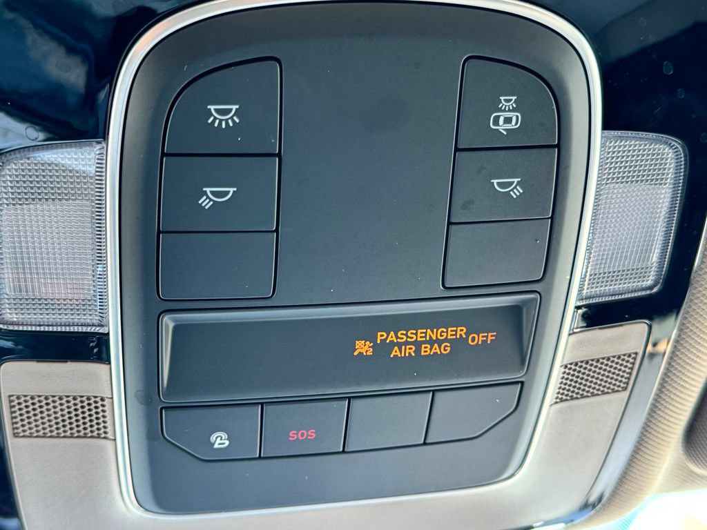 Used 2022 Hyundai Santa Fe SEL FWD image 28