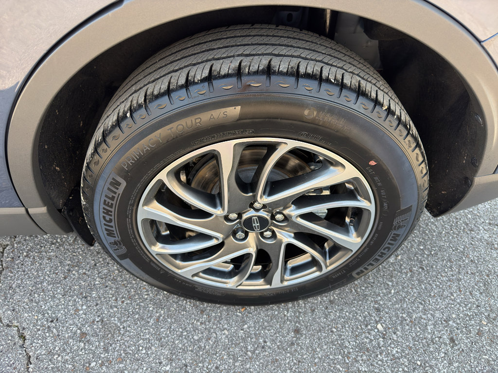 Used 2022 Lincoln Corsair FWD w/ Equipment Group 101A image 24