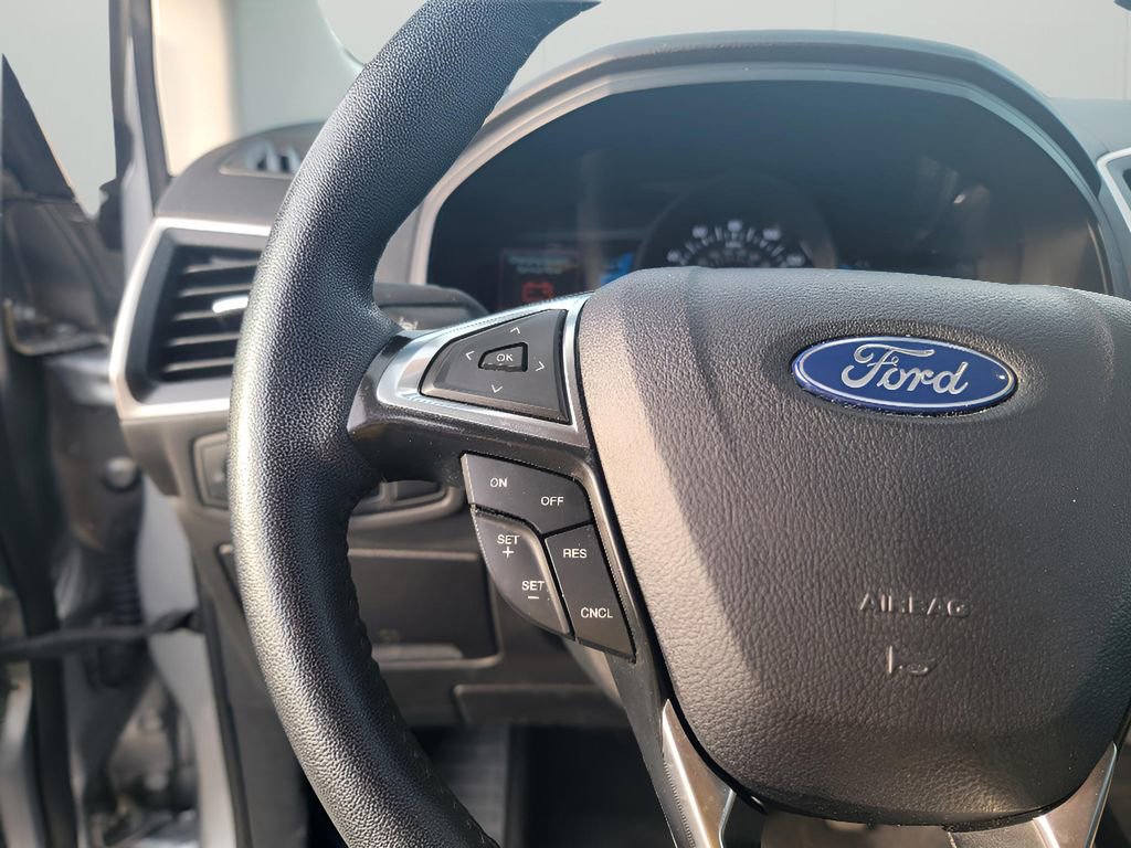Used 2024 Ford Edge SEL AWD/4WD image 16