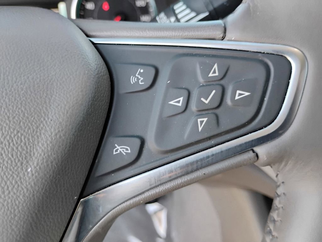 Used 2018 Chevrolet Malibu Premier w/ Premier Sun and Wheel Package image 32