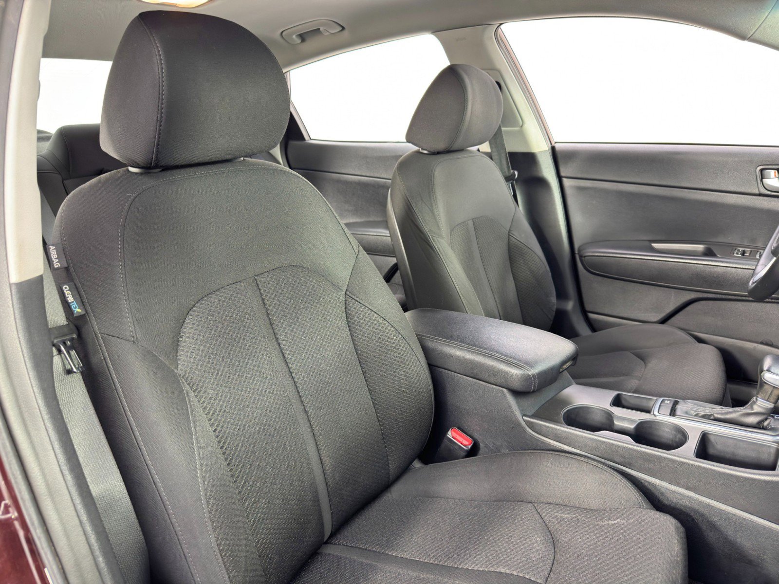 Used 2016 Kia Optima LX image 29