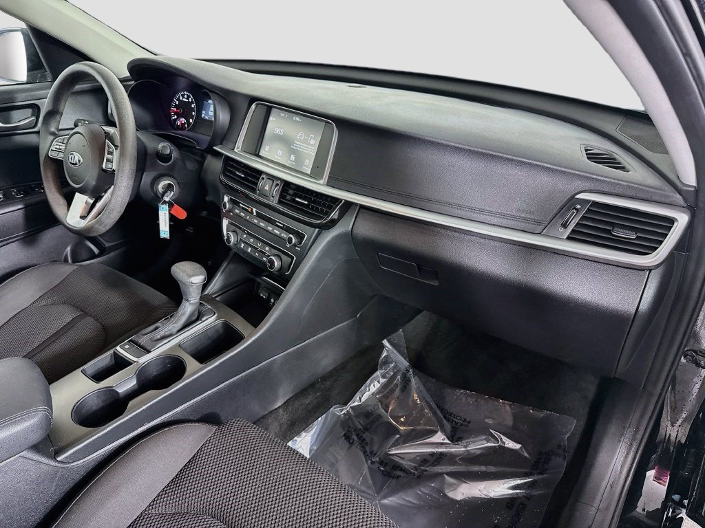 Used 2020 Kia Optima LX FWD image 28
