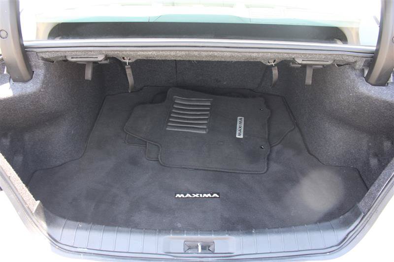 Used 2023 Nissan Maxima SR w/ Sport Mat Group FWD image 22