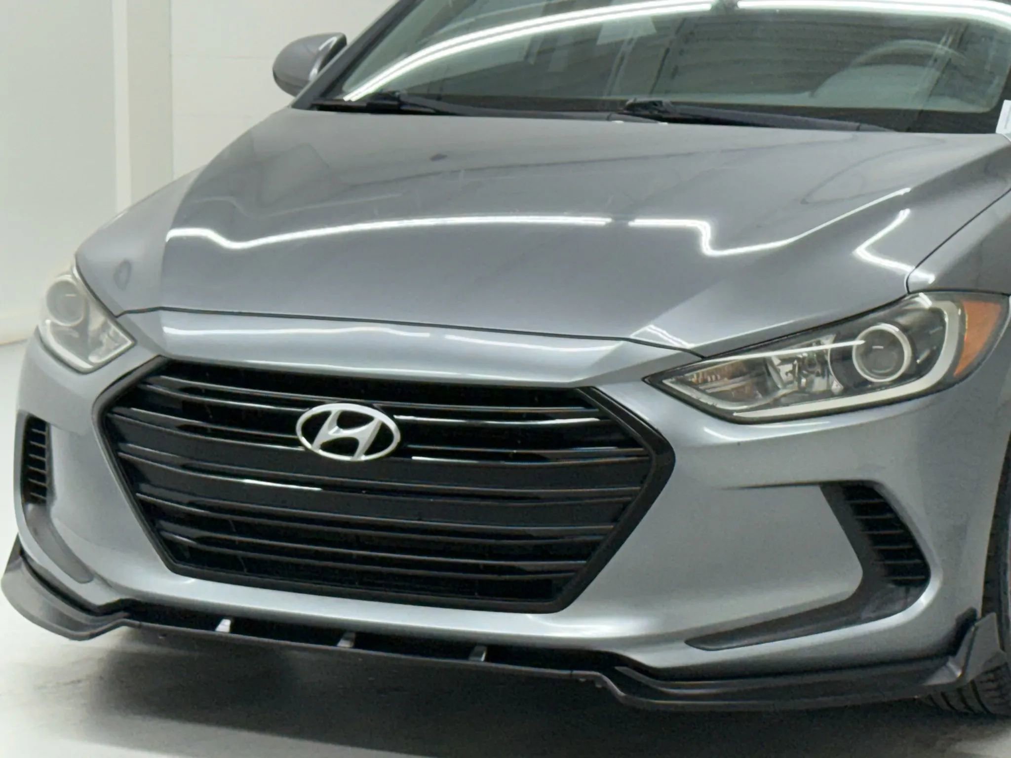 Used 2017 Hyundai Elantra SE FWD image 40