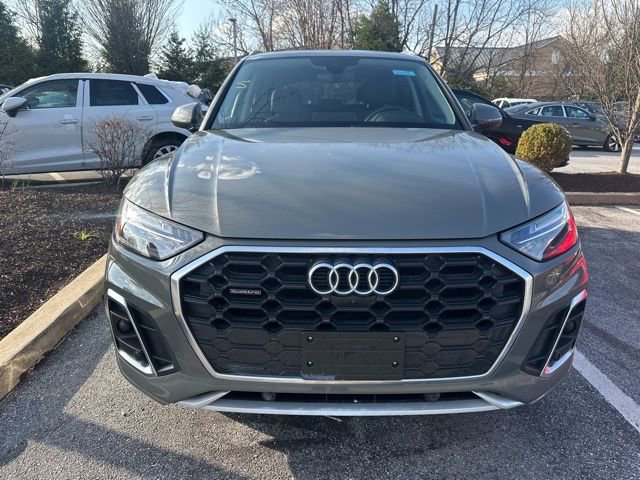 Used 2023 Audi Q5 2.0T Premium Plus w/ Premium Plus Package image 2