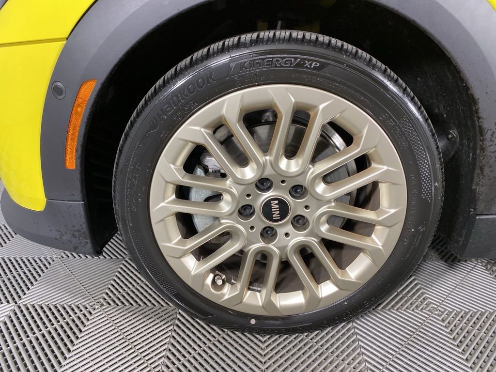Certified 2025 MINI Cooper S FWD image 6