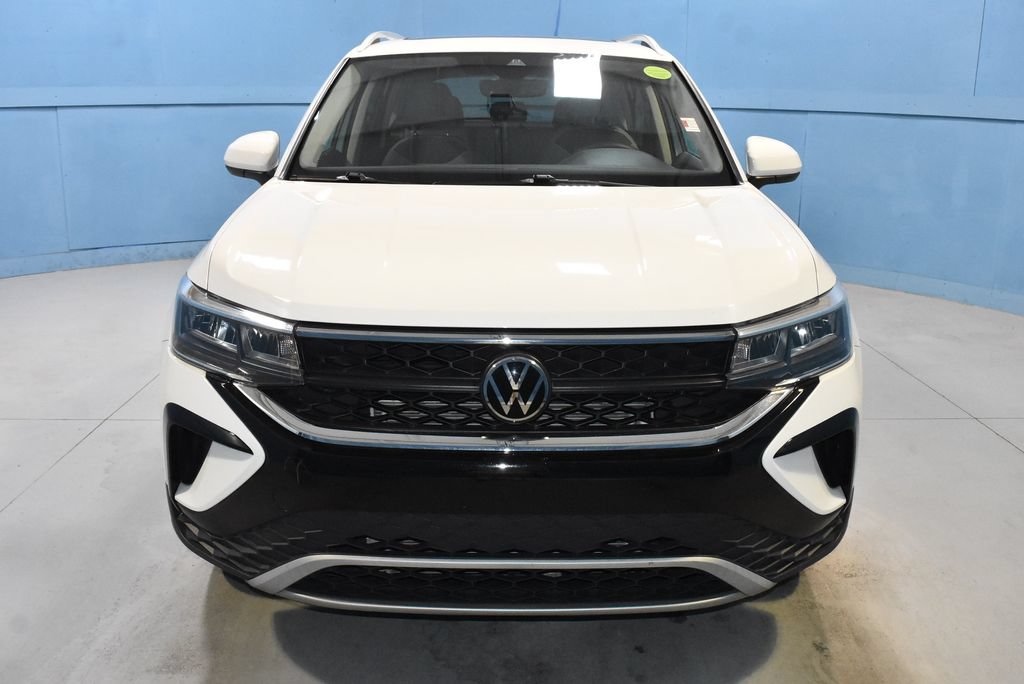 Used 2024 Volkswagen Taos SE AWD/4WD image 25
