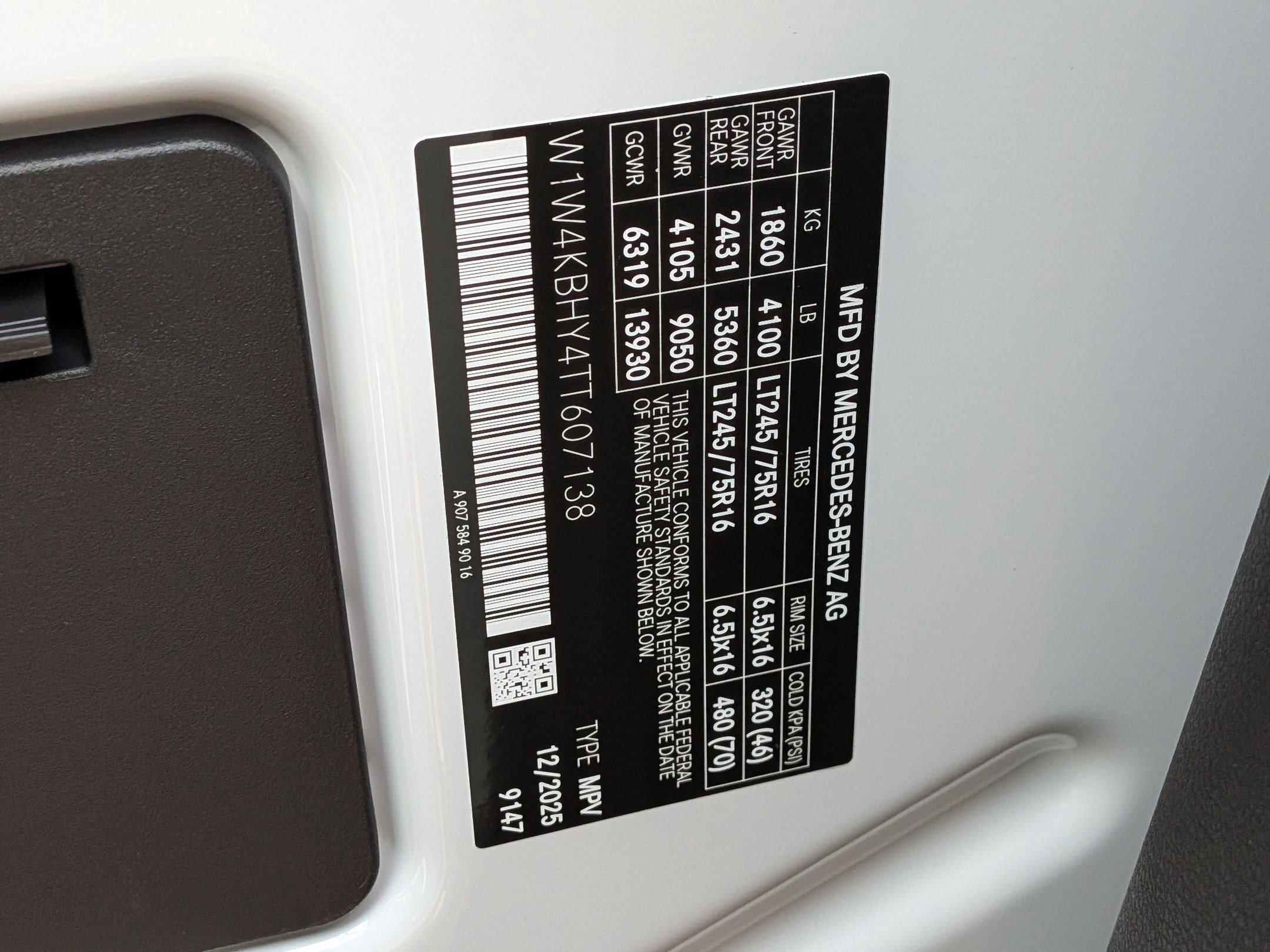 New 2026 Mercedes-Benz Sprinter 2500 image 36