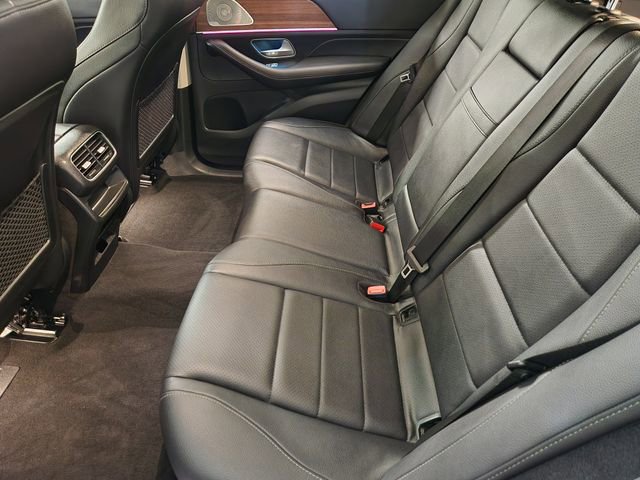 Used 2024 Mercedes-Benz GLE 350 4MATIC w/ Winter Package image 29
