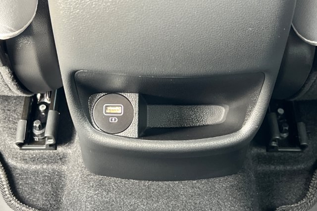 Used 2023 Hyundai Kona SE w/ Cargo Package FWD image 16