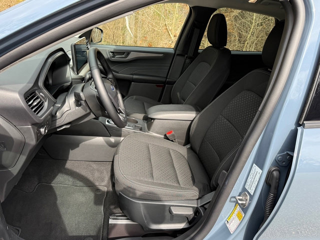 Used 2025 Ford Escape Active w/ Tech Pack #1 image 11