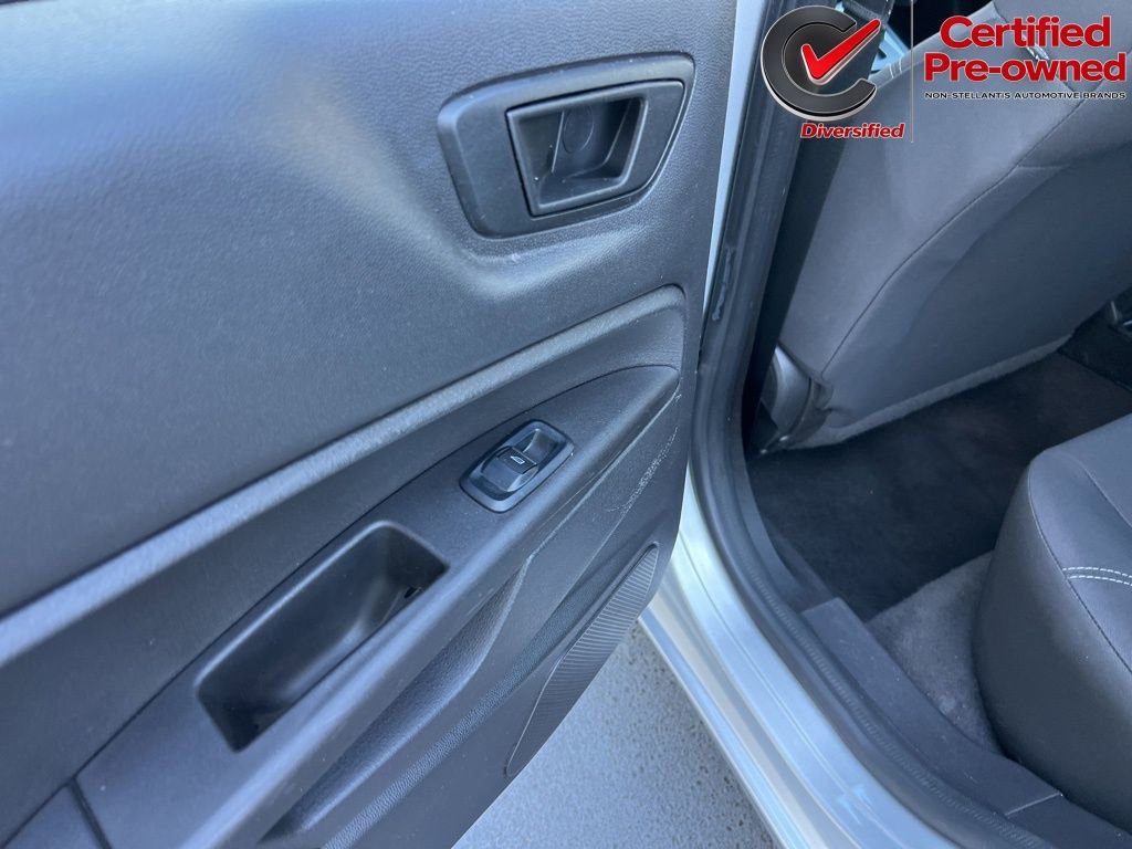 Used 2019 Ford Fiesta SE FWD image 31