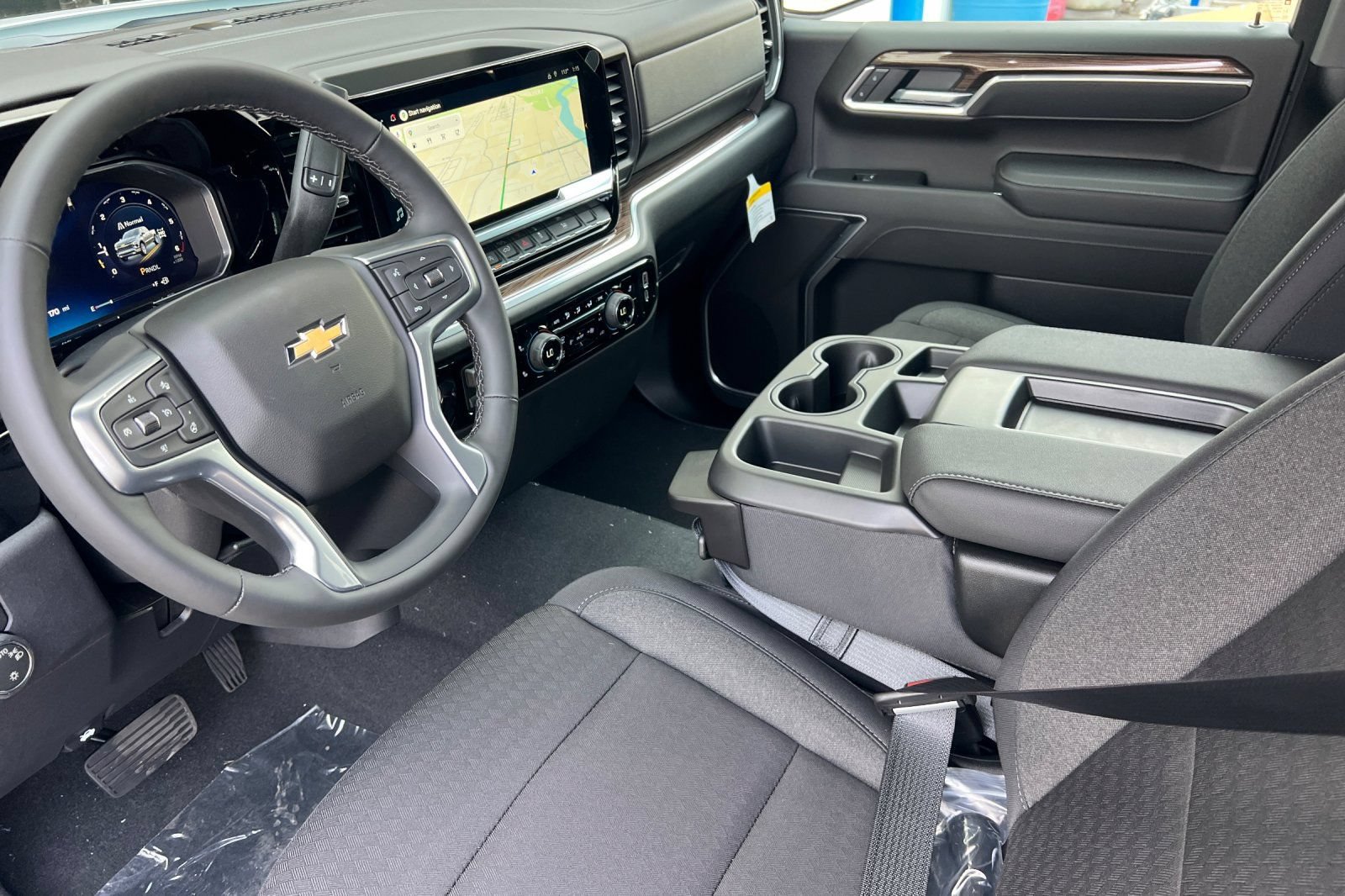 New 2026 Chevrolet Silverado 1500 LT AWD/4WD image 7