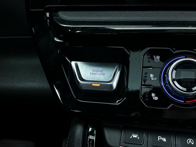 Used 2023 GMC Sierra 1500 AT4 w/ AT4 Preferred Package image 26