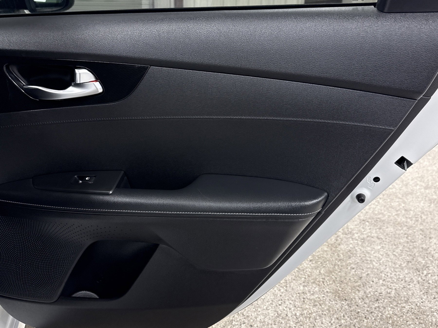 Used 2024 Kia Forte GT-Line image 19