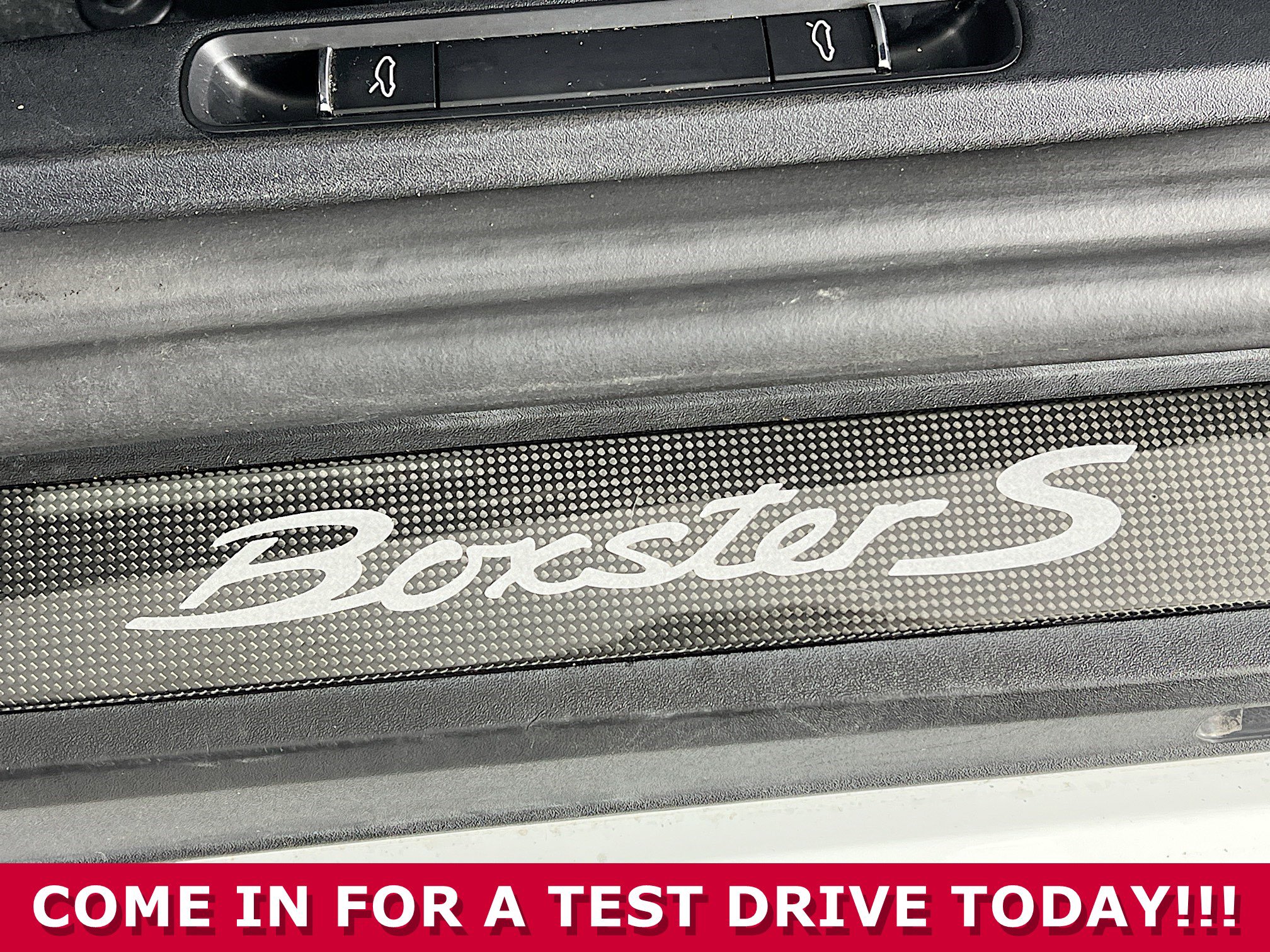 Used 2018 Porsche 718 Boxster S image 28