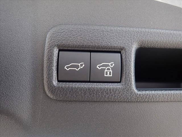 New 2026 Subaru Solterra image 9