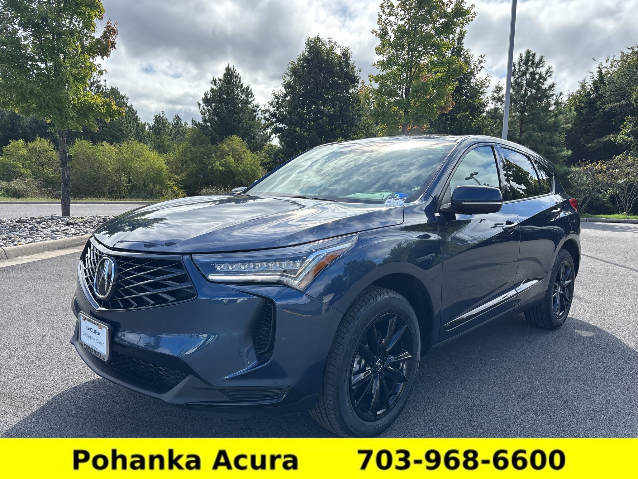 Used 2025 Acura RDX SH-AWD image 1