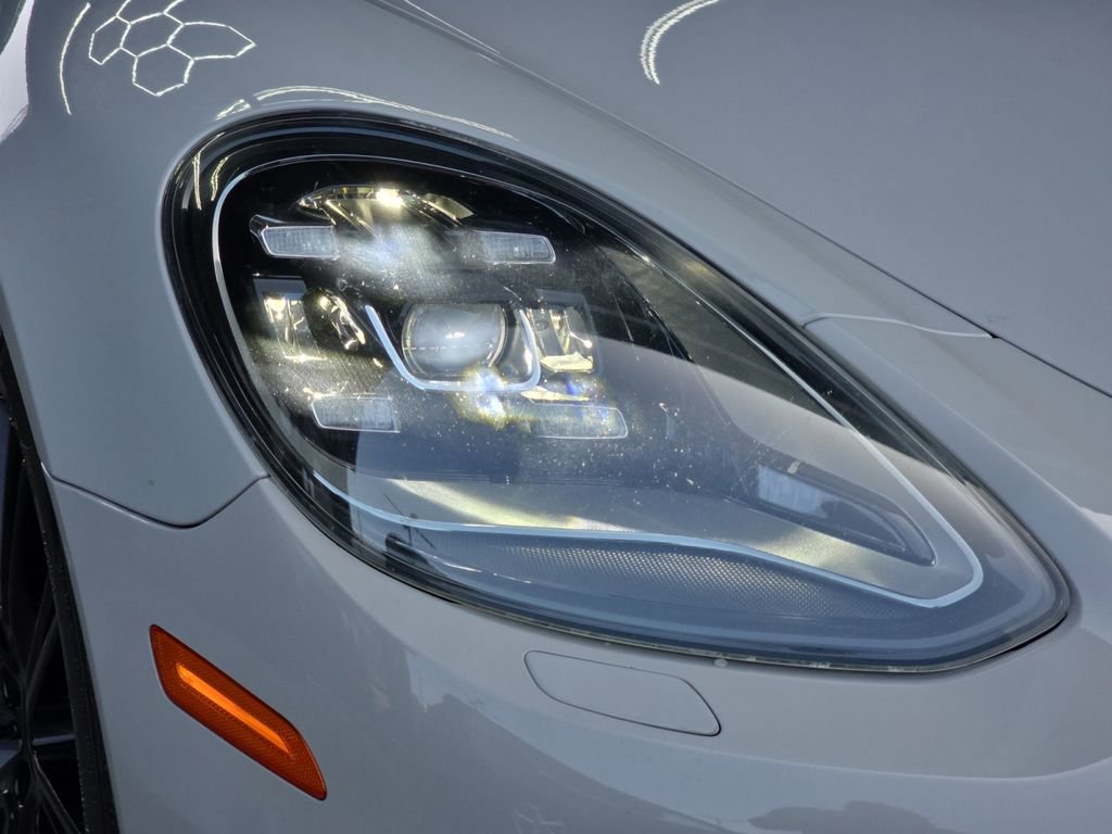 Used 2018 Porsche Panamera 4S w/ Premium Package Plus AWD/4WD image 30