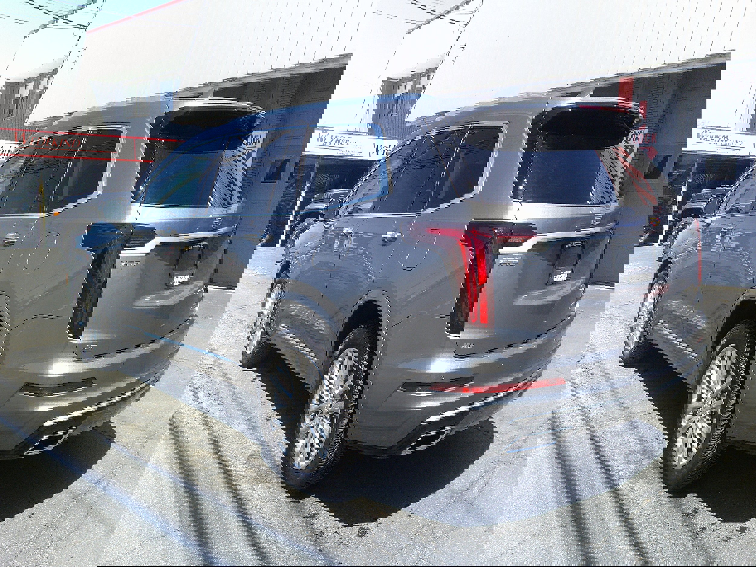 Used 2021 Cadillac XT6 Premium Luxury AWD/4WD image 3