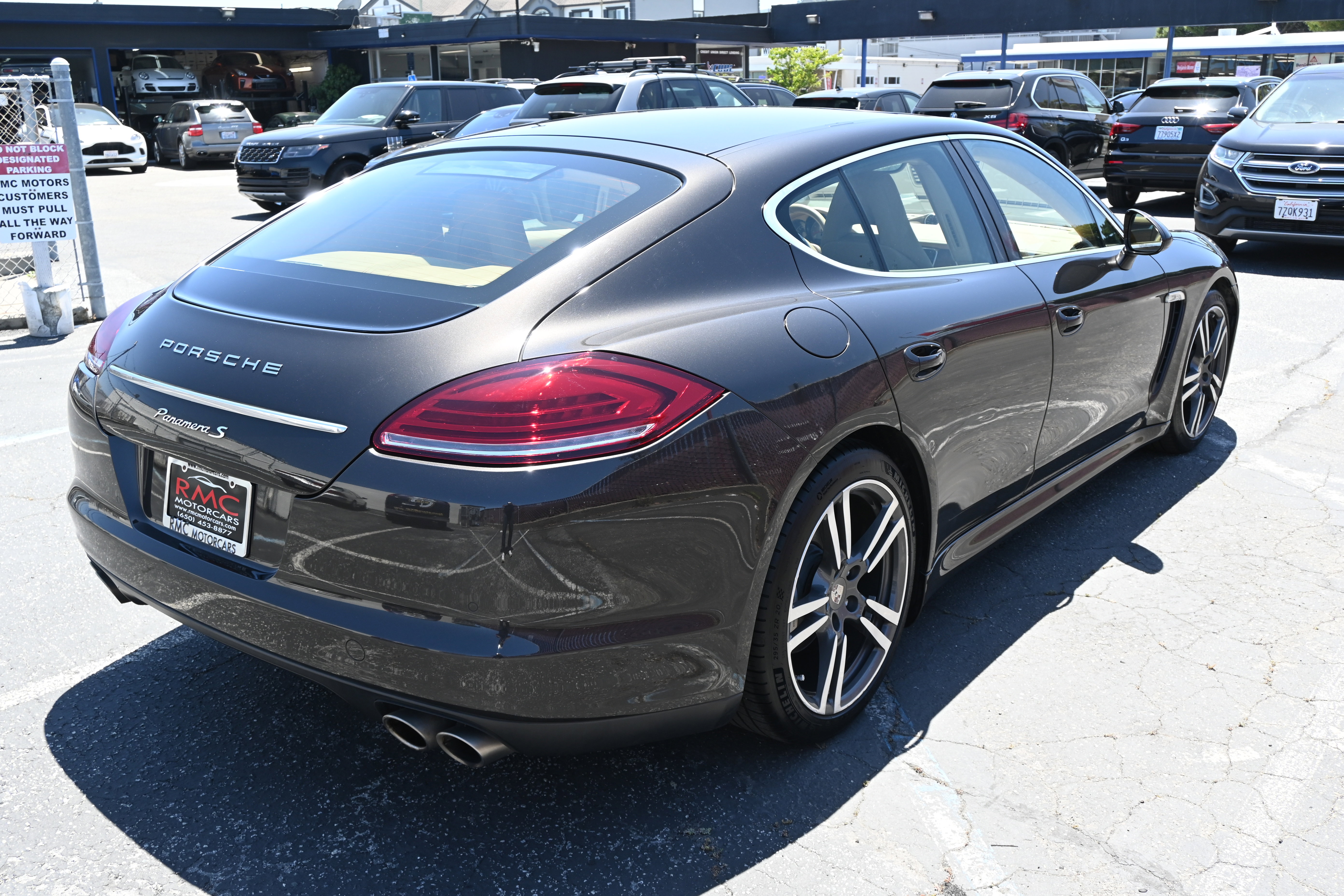 Used 2011 Porsche Panamera S RWD image 12