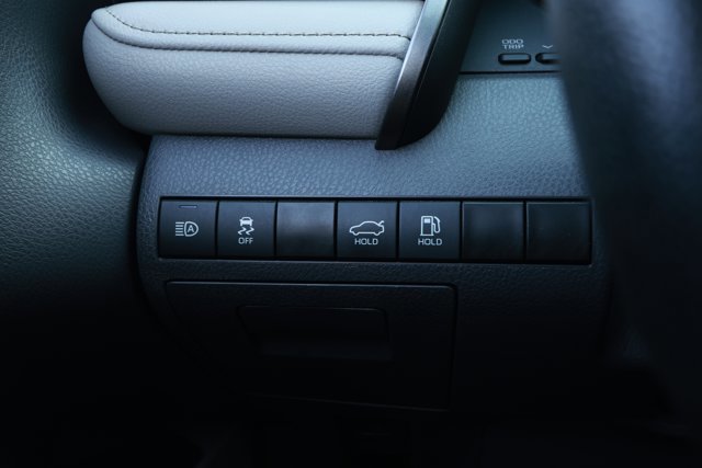 Used 2024 Toyota Camry LE FWD image 15