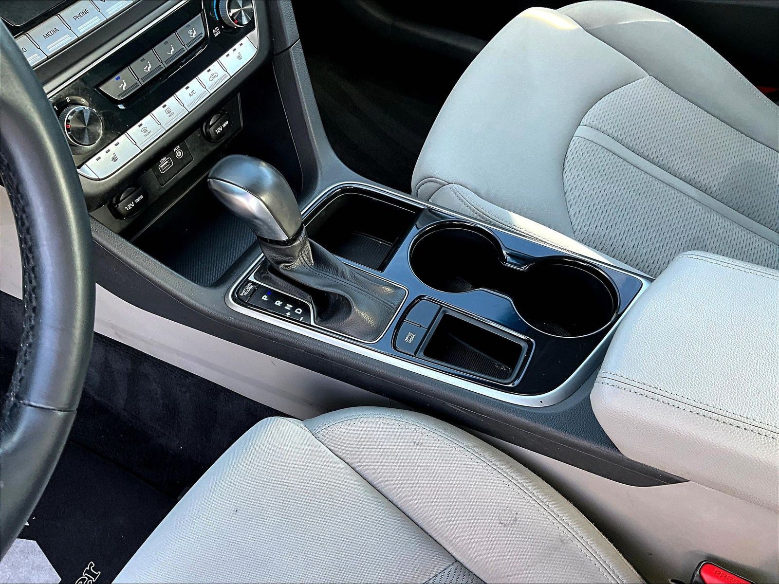 Used 2018 Hyundai Sonata SEL FWD image 18