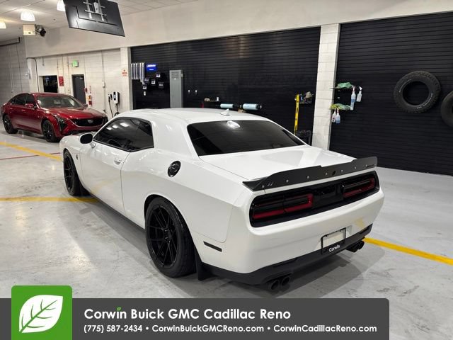 Used 2016 Dodge Challenger SRT Hellcat RWD image 6