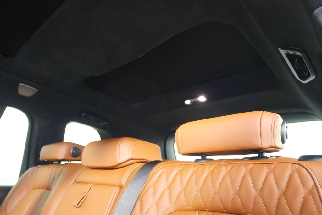 New 2026 BMW ALPINA XB7 image 18